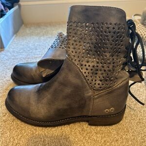 Bed Stu boots